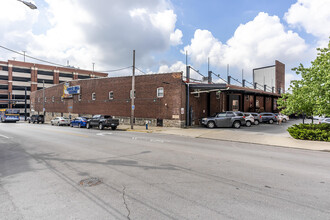 222 Bolivar St in Lexington, KY - Foto de edificio - Building Photo