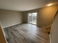 2573-2135 135 Ave NW in Edmonton, AB - Building Photo - Building Photo