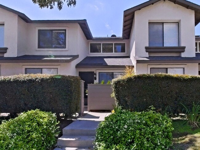 1935 W Clipper Ln in Anaheim, CA - Building Photo - Building Photo