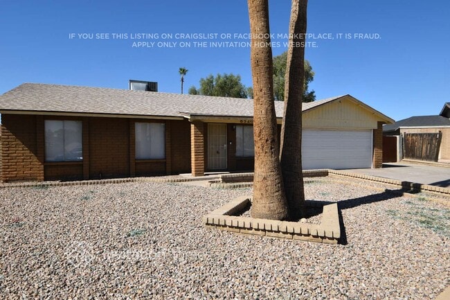 8520 N 54th Dr