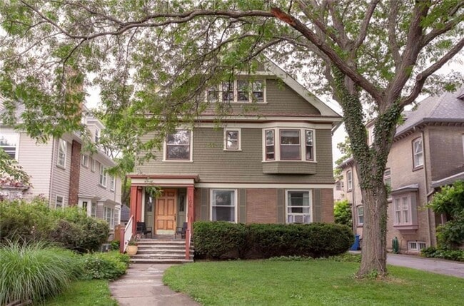 property at 106 Brunswick St