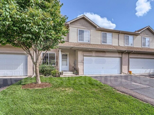 property at 6525 Appaloosa Ave N