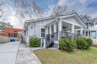 871 Welch St SW in Atlanta, GA - Building Photo - Building Photo