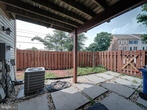 3022 Kings Village Rd in Alexandria, VA - Building Photo - Building Photo