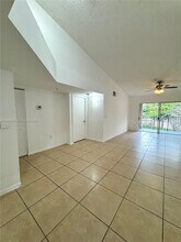 4808 N State Rd 7 in Coconut Creek, FL - Foto de edificio - Building Photo