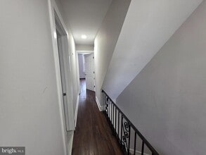 930 S Clinton Ave in Trenton, NJ - Building Photo - Building Photo