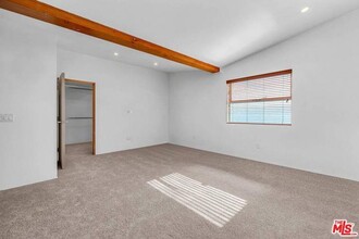258 3rd Ave in Los Angeles, CA - Building Photo - Building Photo