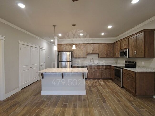 property at 3000 N Conway Dr