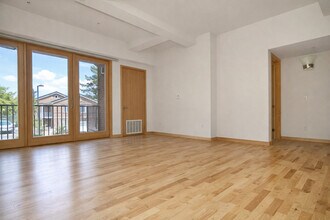 22 Dayton in Madison, WI - Building Photo - Building Photo