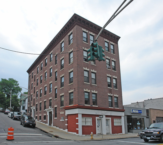 778 Main St in New Rochelle, NY - Foto de edificio - Building Photo