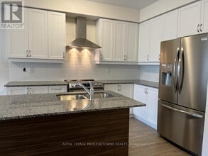 45 Eberhardt Dr in Wasaga Beach, ON - Building Photo - Building Photo