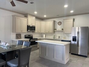 2925 Pecos St in Beaumont, TX - Building Photo - Building Photo