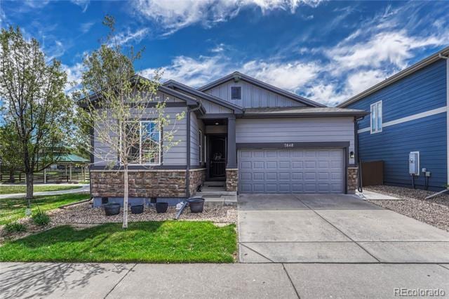 property at 7848 S Joplin Ct