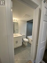 26 Lomond Ln in Kitchener, ON - Building Photo - Building Photo