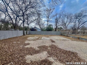 1217 Keats St in San Antonio, TX - Building Photo - Building Photo