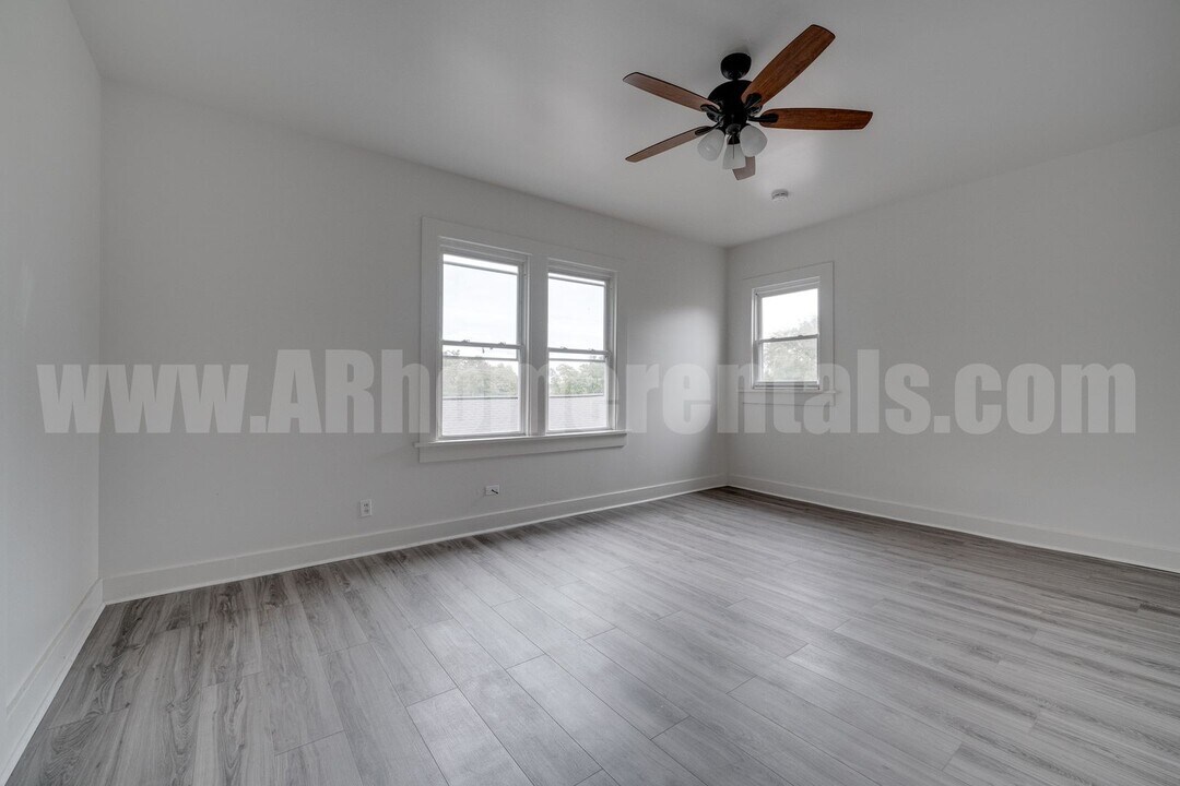 2116 Cumberland St-Unit -3 in Little Rock, AR - Building Photo