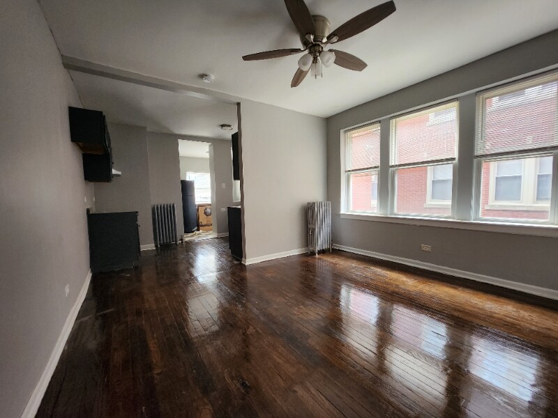 5903 W Huron St in Chicago, IL - Building Photo