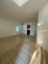 1989 NW 169th Ave in Pembroke Pines, FL - Building Photo - Building Photo