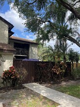 3357 Cocoplum Cir in Coconut Creek, FL - Building Photo - Building Photo
