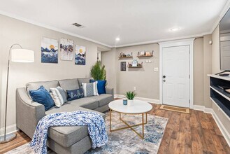 657 McGruder St NE in Atlanta, GA - Building Photo - Building Photo