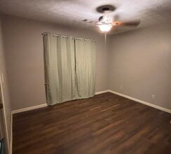 420 Cardigan Cir SW in Lilburn, GA - Foto de edificio - Building Photo