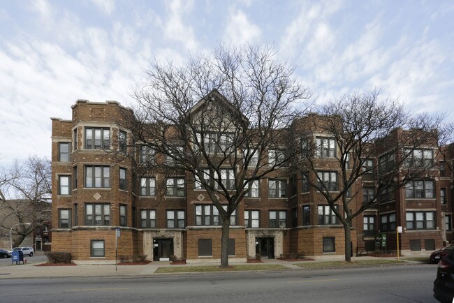 5051 S Forrestville Ave in Chicago, IL - Building Photo - Building Photo