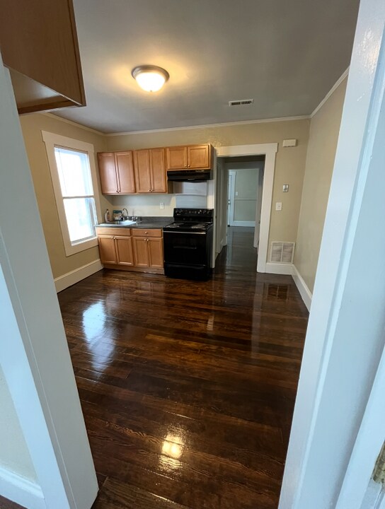 11 Wilmington St in Brockton, MA - Building Photo