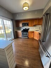 603 London Court II in Egg Harbor Township, NJ - Foto de edificio - Building Photo