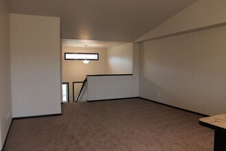 1420 44th Ave S in Moorhead, MN - Building Photo - Building Photo