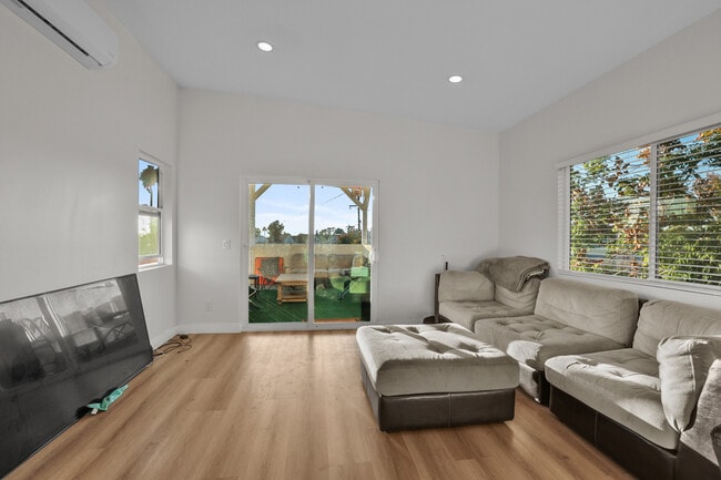 property at 6126 Pembroke Dr