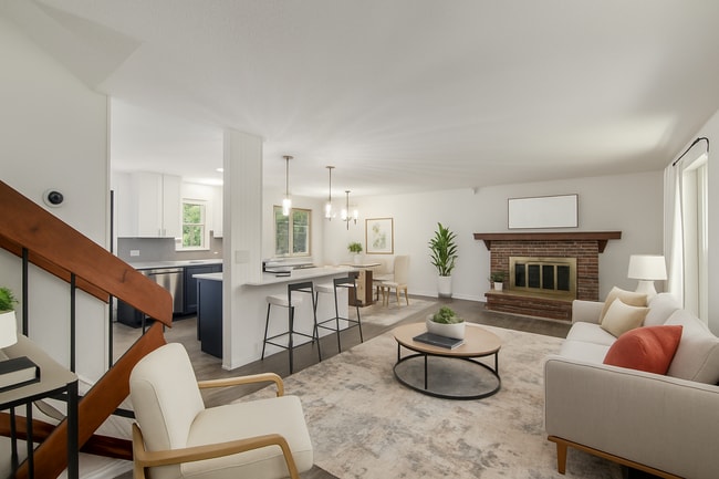 1549 S Evanston St in Aurora, CO - Building Photo - Building Photo