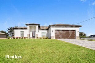 505 NW 26th Terrace in Cape Coral, FL - Building Photo