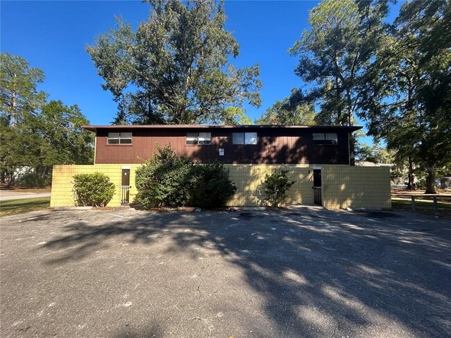 property at 707 SW 68th Terrace