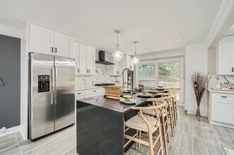 7575 Ball Mill Rd NE in Atlanta, GA - Building Photo - Building Photo