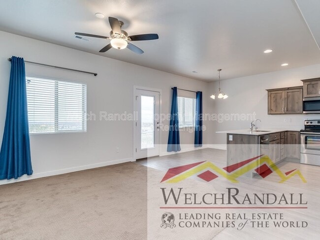 1155 W 2875 N in Layton, UT - Building Photo - Building Photo