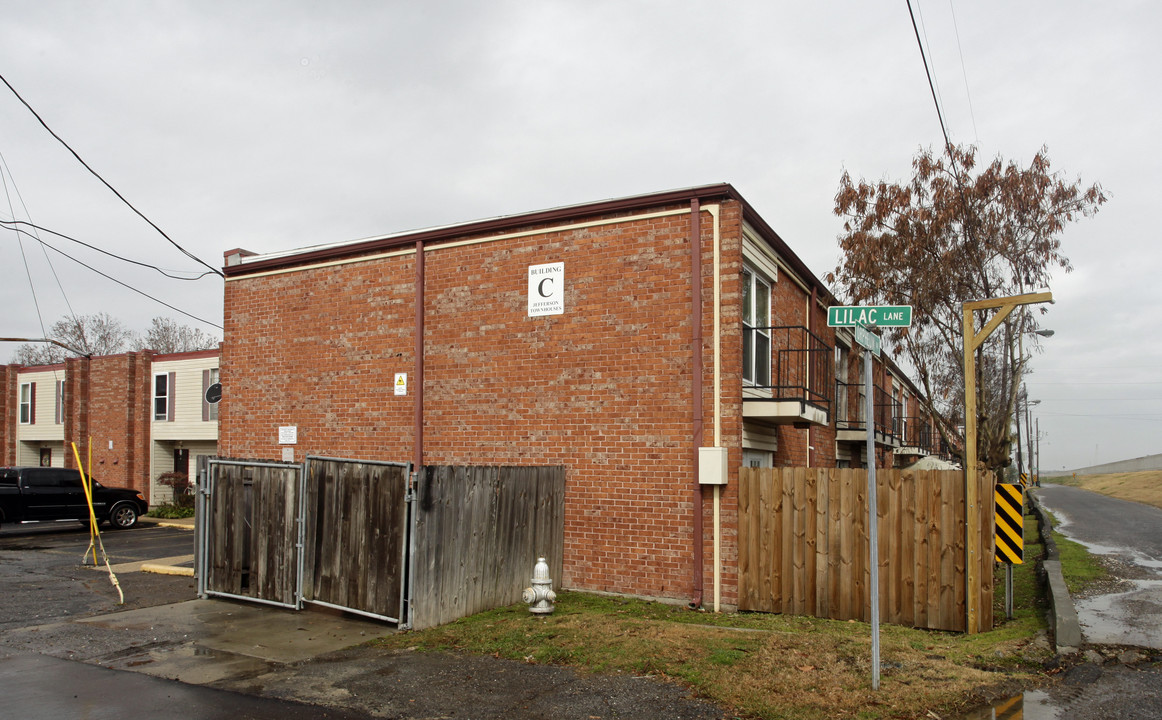 Jefferson Town House in Metairie, LA - Foto de edificio