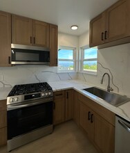 3881 Ecochee Ave in San Diego, CA - Building Photo - Building Photo