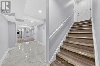 1578 Honey Locust Pl in Pickering, ON - Building Photo - Building Photo