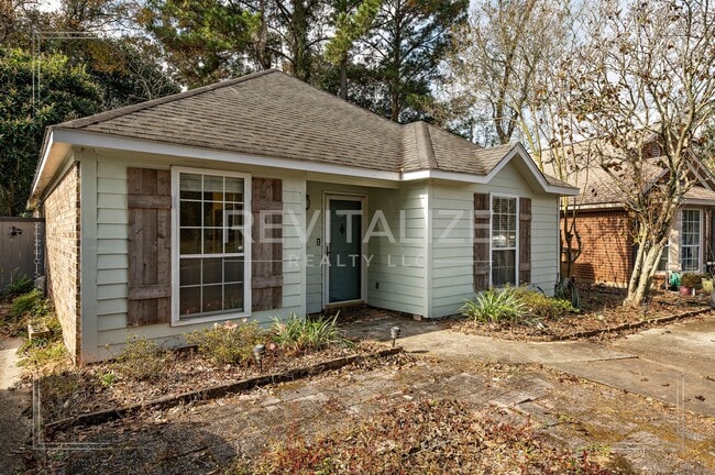 2108 Panorama Dr in Mobile, AL - Building Photo - Building Photo