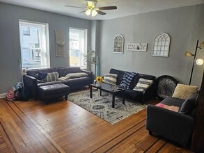 214 Hermitage St in Philadelphia, PA - Building Photo - Building Photo