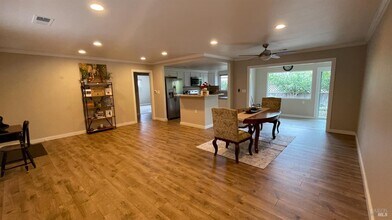 2 Fallgreen Ct in Santa Rosa, CA - Building Photo - Building Photo