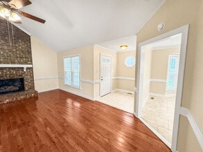 1116 Beechwood Dr in Rocky Mount, NC - Foto de edificio - Building Photo