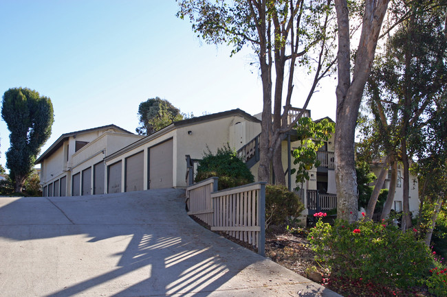 Casa Comanche in La Mesa, CA - Building Photo - Building Photo