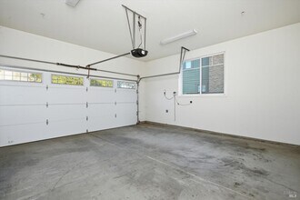 155 Rosebud Ln in St Helena, CA - Building Photo - Building Photo