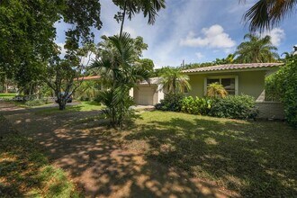 229 Candia Ave in Coral Gables, FL - Building Photo - Building Photo