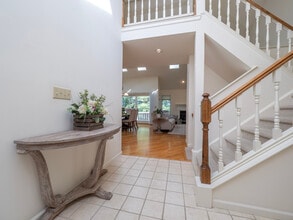 12 Boulevard Dr in Danbury, CT - Building Photo - Building Photo