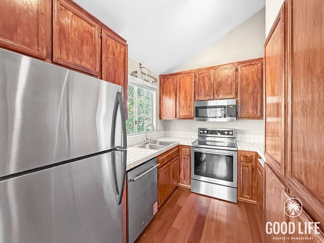 7389 Calle Cristobal in San Diego, CA - Building Photo - Building Photo