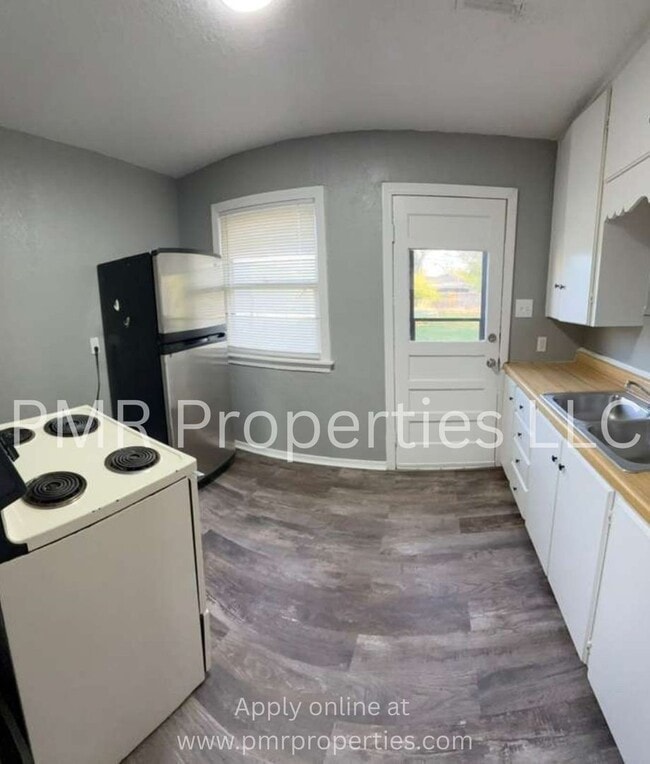 1815 NW Smith Ave in Lawton, OK - Building Photo - Building Photo