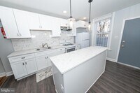 6009 Walnut St photo'