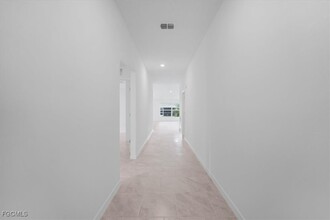 4138 E Gator Cir in Cape Coral, FL - Building Photo - Building Photo